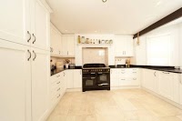 Simple Kitchens 655389 Image 7